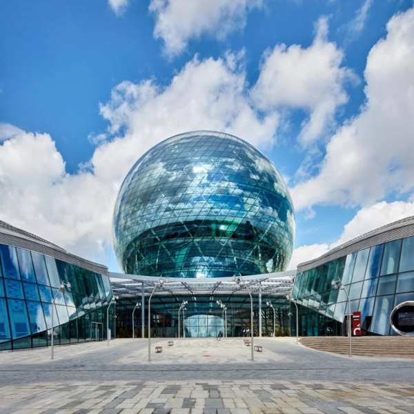 Plik:EXPO Balls.png